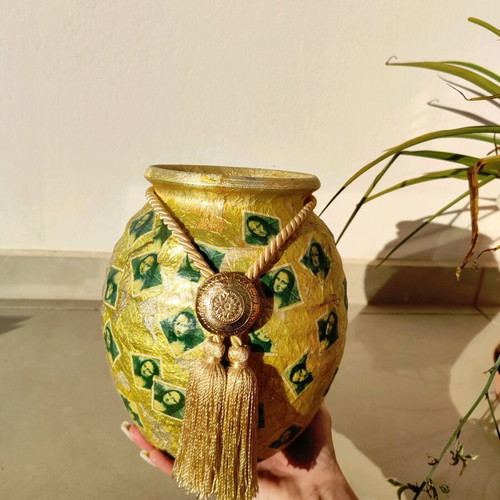 Handmade clay vase Joconda like new with decorative cord