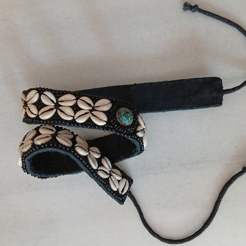 Handmade vintage ethnic belt with shells, like new