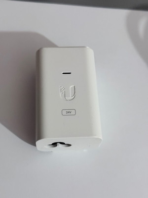 Ubiquiti Powerline 24V like new