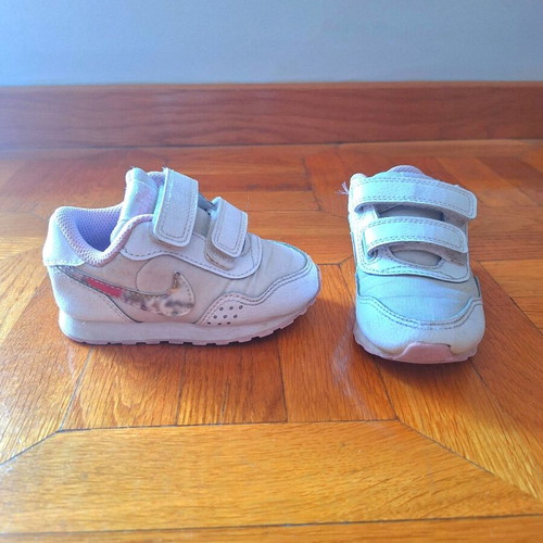 Nike baby sports shoes for girl size 21 like new