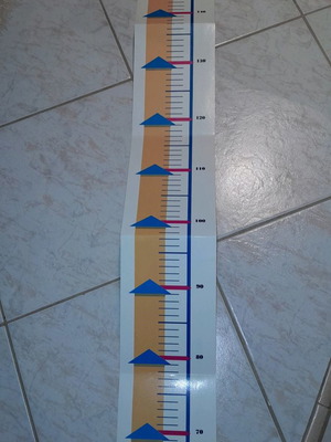 Συλλεκτικό μέτρο ανάπτυξης Νουνου Kid 1,50 μ σε σκληρό χαρτόνι καινούργιο
