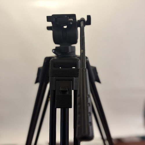 Cartoni Video Cine tripod used with Diat 5P metal head and case