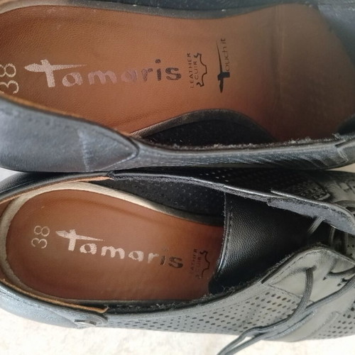 Tamaris women's moccasins size 38 used, black leather
