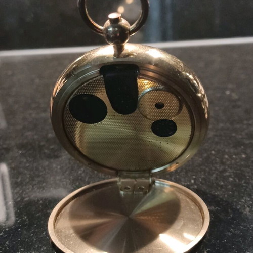 Wehrle quartz pocket watch like new, gold color with alarm