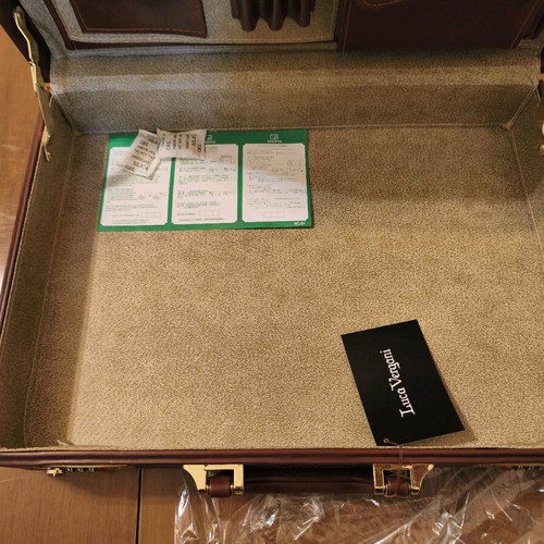 Luca Vergani briefcase, brown, Italian design, fits laptop