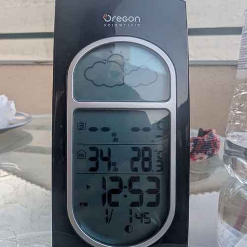 Oregon Scientific Digital Wireless Weather Station like new