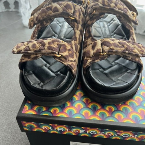 Kurt Geiger Orson sandals like new, full leather, beige and brown