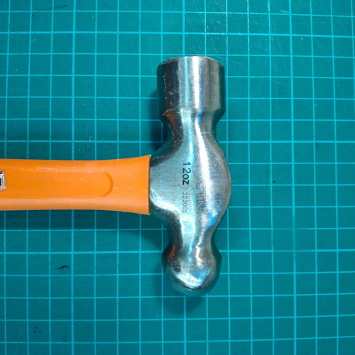 Tactix 222005 Ball Peen Hammer 340gr with Plastic Handle like new