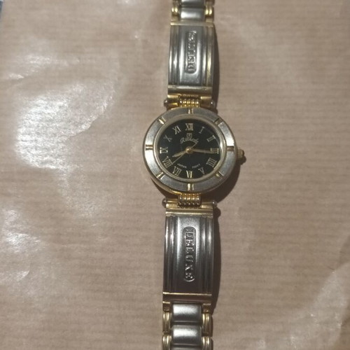 Vidage Ricardo women's watch de luxe like new, gold and silver
