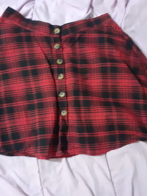 Mini plaid A-line skirt with buttons new, size S, black and red