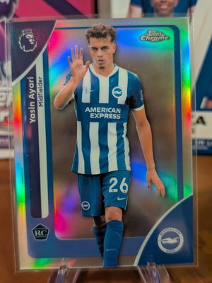 2025-26 Topps Chrome Premier League Yasin Ayari RC Refractor κάρτα σαν καινούργιο
