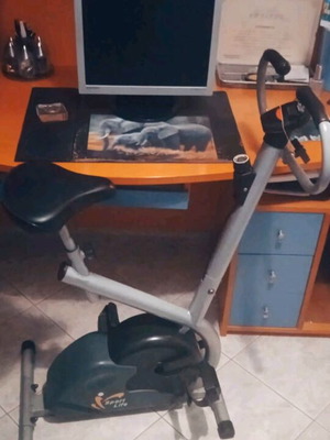 Static exercise bike like new