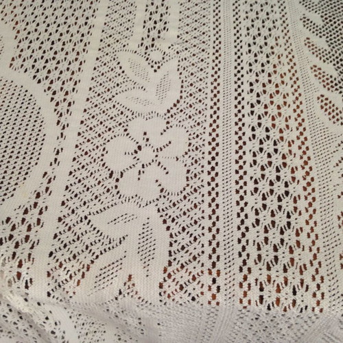 Knitted decorative blanket used, white, 200x190 cm