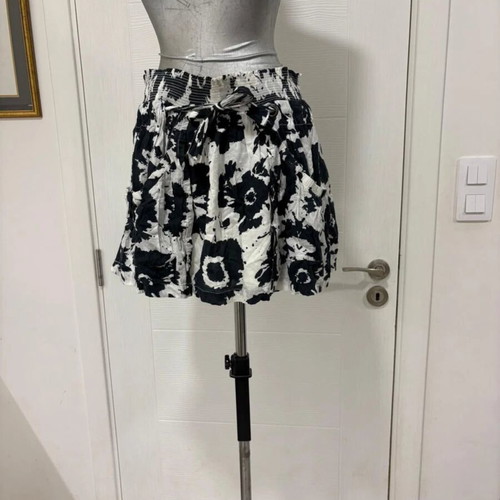 DKNY skirt size L black and white cotton like new