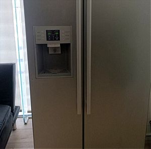 Ψυγείο Ντουλάπα LG σε αριστη κατασταση σαν Καινουργιο