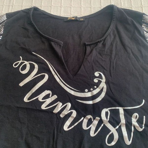 JusTop top XL used, black and white