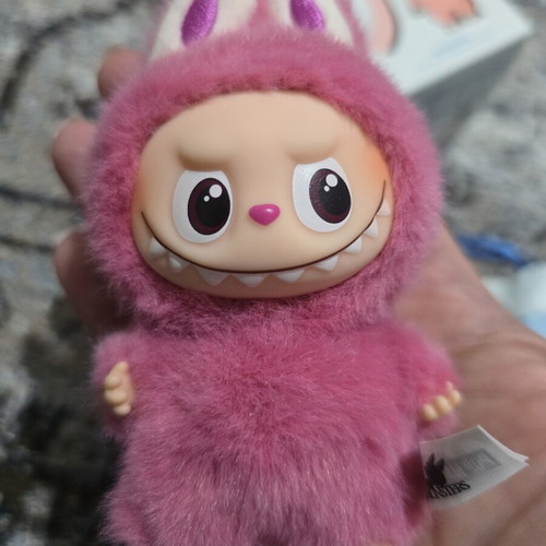 Labubu Pin for Love collectible toy new