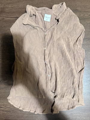 Piazza Italia Woman Beige Textured Sleeveless Shirt, Size M