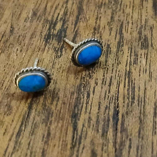Vintage women's earrings with blue stone used