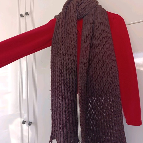 Knitted scarf used, very long, brown color, vintage