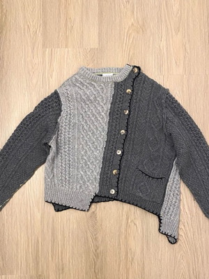 Topshop knitted wool sweater-jacket like new, gray