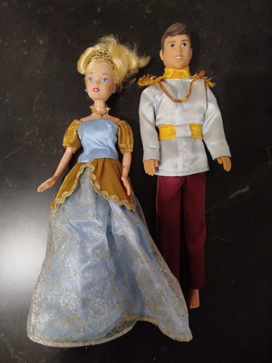 Disney Princess Cinderella and Prince Dolls used