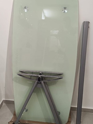 Glass desk 1.60 meters like new