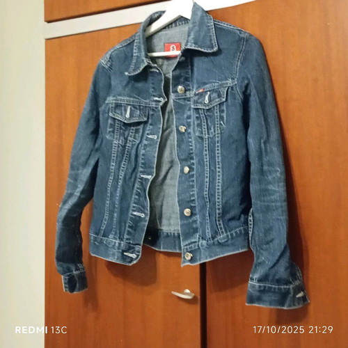 Denim jacket used, modern slim fit, blue