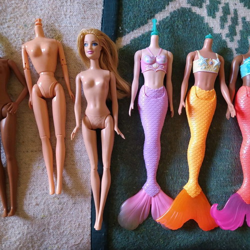 Barbie bodies and doll like new, 4 bodies, 3 mermaids, 1 Fashionista