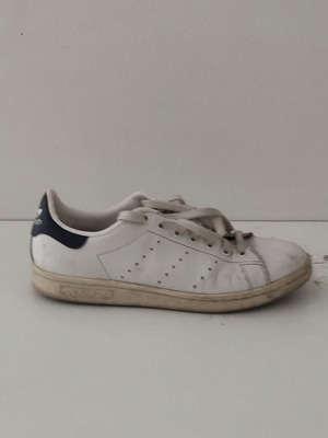 Αθλητικά παπούτσια Adidas Stan Smith ανδρικά μεταχειρισμένα, μέγεθος 42, άσπρα
