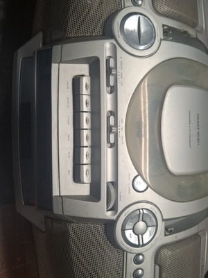 Sharp Hero portable radio CD used, fully functional