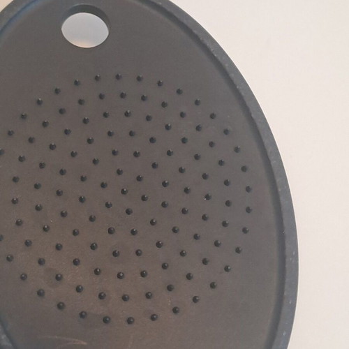 RÖSLE grater like new with wire handle and food residue holder
