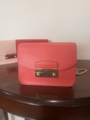 Furla Metropolis shoulder bag like new, pink