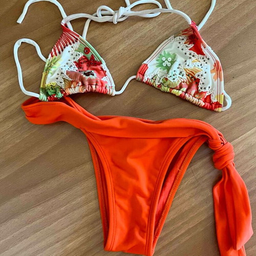 Nut-Opa Locka Bikini used, colorful top with embroidery and orange slip