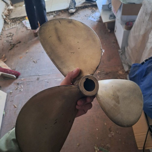 Propeller bronze refurbished