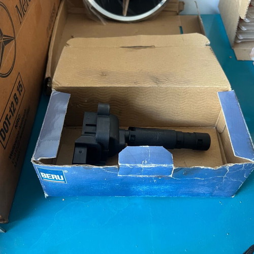 Mercedes CLK 200 W209 Ignition Coil like new A0001501580