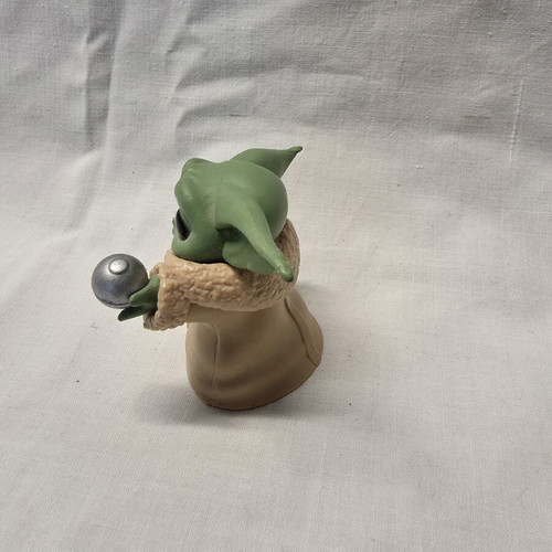 Star Wars The Bounty Collection Grogu figure used by Hasbro