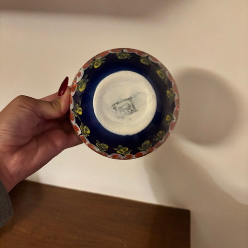 Ceramic bowl used with floral design