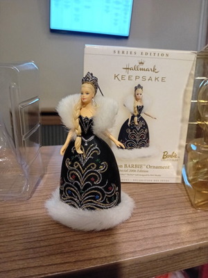 Barbie Keepsake Ornament Celebration 2006 new