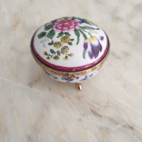 Vintage Limoge porcelain jewelry box used