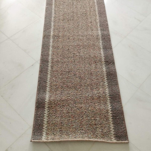Carpet runner used, dimensions 198 x 66 cm