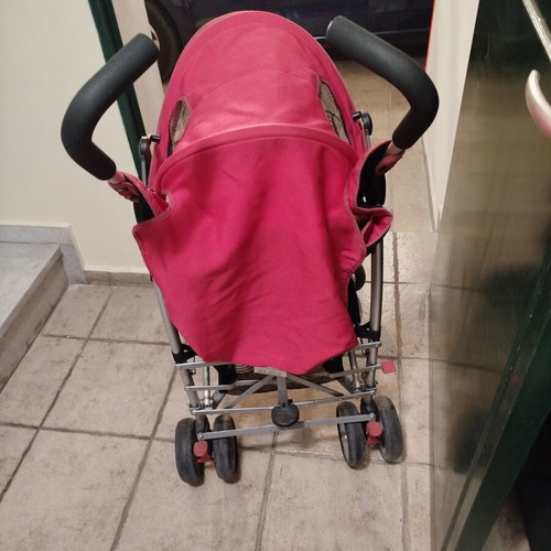 Bebe Confort Baby Stroller like new, lightweight umbrella type