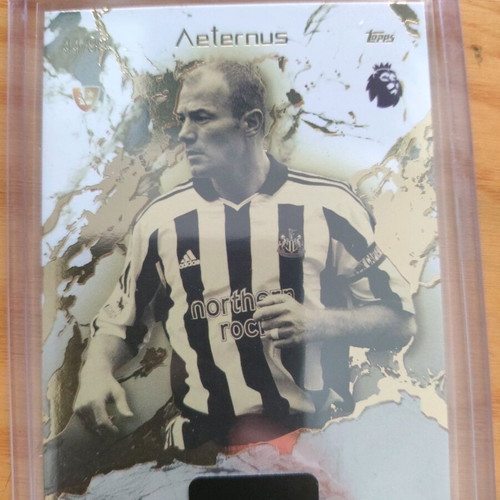 Topps Total Football Alan Shearer Newcastle Aeternus Gold card like new