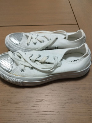 παπούτσια αθλητικά για κορίτσι converse