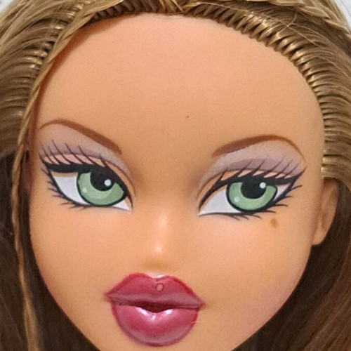 Bratz Slumber Party Yasmin nude with flaws like new