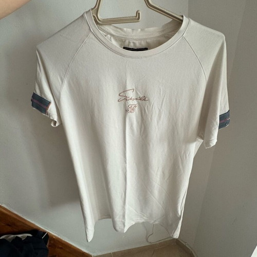 Sik Silk men's t-shirt small in excellent condition
