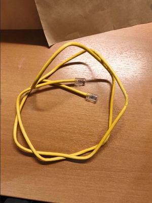 Yellow Ethernet cable 1.5m with RJ45 connectors