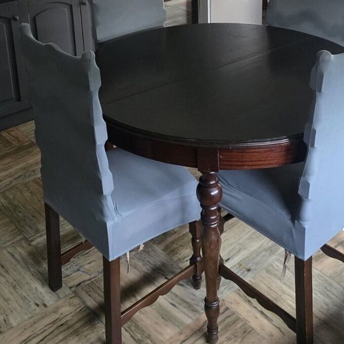 Solid walnut wood table with 6 chairs