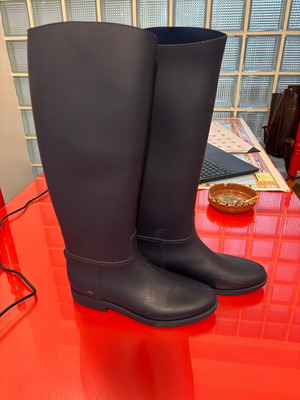 Women's galotses like new, blue, size 38