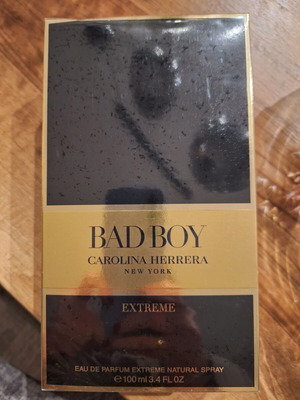 Carolina Herrera Bad Boy Extreme Eau de Parfum 100ml new